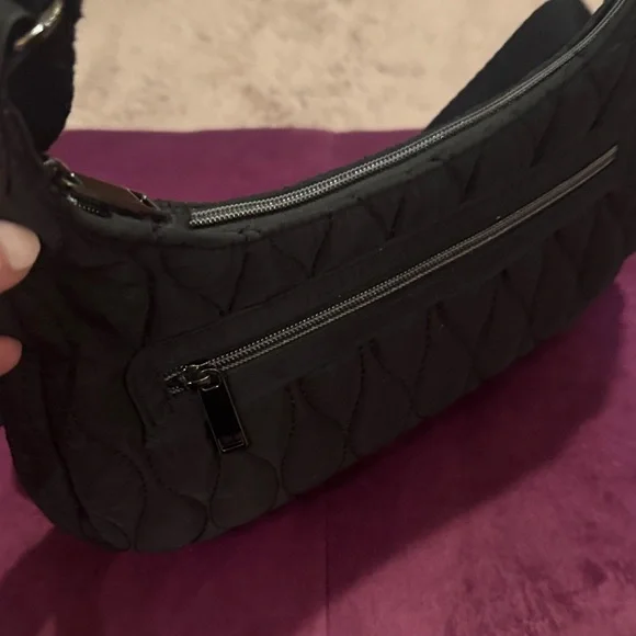 Black Quilted Shoulder Bag Adjustable Shoulder Strap Pocket Zipper Closure Purse - Picture 7 of 7